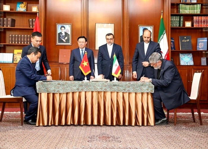 Việt Nam - Iran ký kết Bản ghi nhớ hợp tác trong lĩnh vực thể thao - Anh 1
