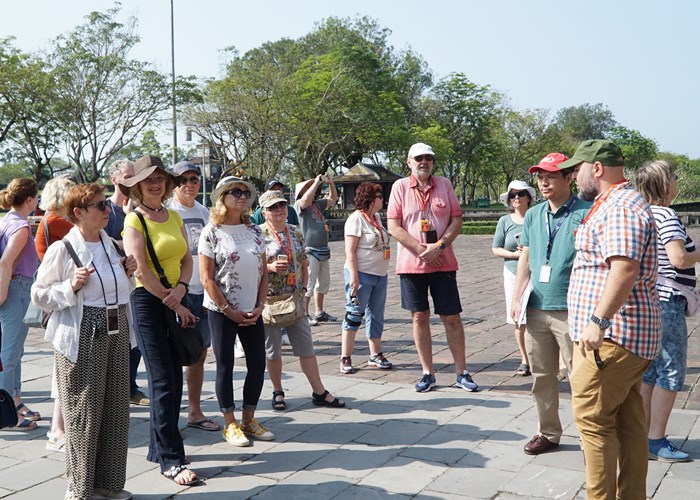 Du lịch Việt Nam đang đứng trước cơ hội lớn để thu hút khách du lịch quốc tế - Anh 1