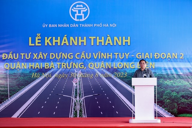Thủ tướng Phạm Minh Chính dự Lễ khánh thành cầu Vĩnh Tuy-giai đoạn 2 - Anh 2