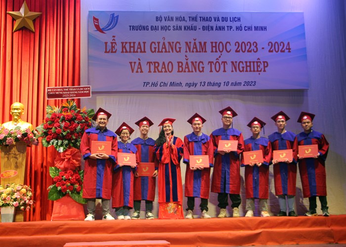 Trường ĐH Sân khấu - Điện ảnh TP.HCM khai giảng năm học 2023-2024 - Anh 4