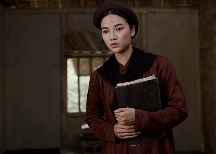 Ra mắt phim lịch sử “Hồng Hà nữ sĩ” - Anh 5