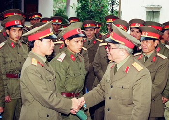 Hội thảo “Đại tướng Đoàn Khuê - Người cộng sản kiên trung” diễn ra tại Quảng Trị - Anh 3