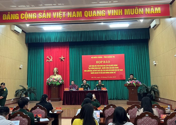 Hội thảo “Đại tướng Đoàn Khuê - Người cộng sản kiên trung” diễn ra tại Quảng Trị - Anh 1