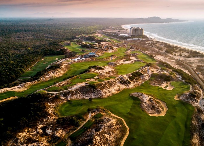7 năm liên tiếp Việt Nam được vinh danh là Điểm đến golf hàng đầu châu Á - Anh 1