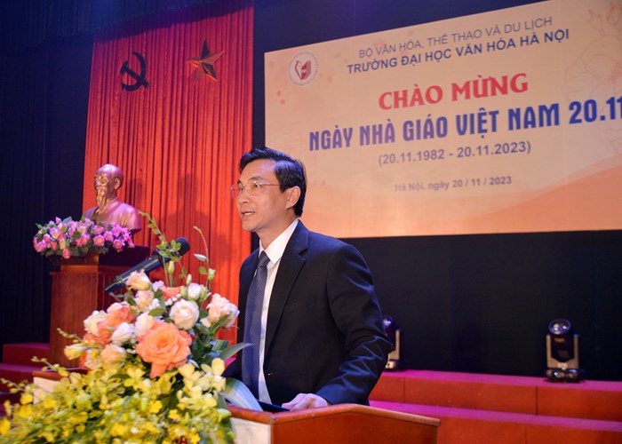 Đại học Văn hóa Hà Nội trang trọng kỷ niệm 41 năm Ngày Nhà giáo Việt Nam - Anh 3