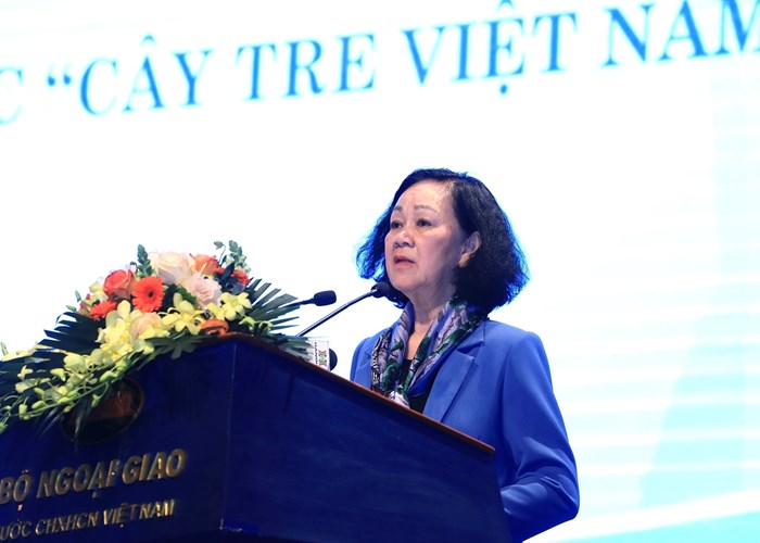 Ra mắt cuốn sách về đường lối đối ngoại, ngoại giao Việt Nam của Tổng Bí thư Nguyễn Phú Trọng - Anh 2