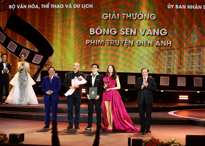 Bế mạc và trao giải LHP Việt Nam lần thứ XXIII: Tro tàn rực rỡ tiếp tục thắng lớn - Anh 1