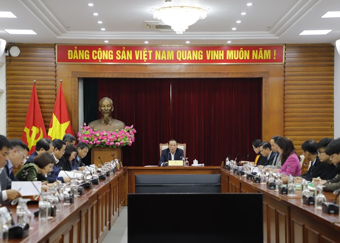 Bộ trưởng Nguyễn Văn Hùng: Làm rõ những dư địa để phát triển công nghiệp văn hóa trong thời gian tới - Anh 1