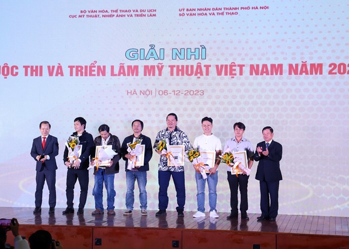 Trao giải thưởng Cuộc thi và Triển lãm Mỹ thuật Việt Nam năm 2023 - Anh 3
