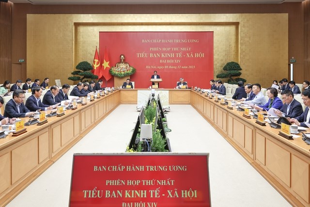 Thủ tướng Phạm Minh Chính chủ trì Phiên họp thứ nhất Tiểu ban Kinh tế - Xã hội Đại hội XIV của Đảng - Anh 2