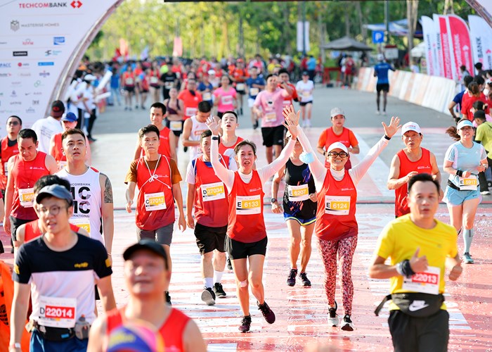 Hơn 15.000 vận động viên tranh tài tại Giải Marathon quốc tế TP.HCM - Anh 1