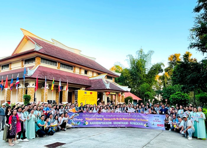 “Hành trình theo dấu chân Bác” ở Lào- Thái Lan: Bài 2 - Trên chặng đường hoà bình, hữu nghị mà Bác đã dựng xây - Anh 1