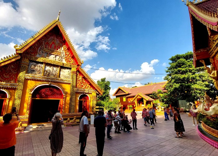 “Hành trình theo dấu chân Bác” ở Lào- Thái Lan: Bài cuối - Cung đường du lịch thắm tình hữu nghị Việt- Lào - Anh 3