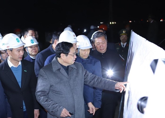 Thủ tướng kiểm tra tiến độ dự án đường dây 500 KV tại Thanh Hóa - Anh 1