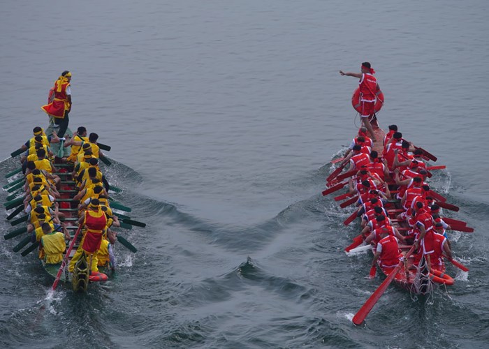Khám phá nét đẹp văn hóa hội đua thuyền trên sông Lô - Anh 1
