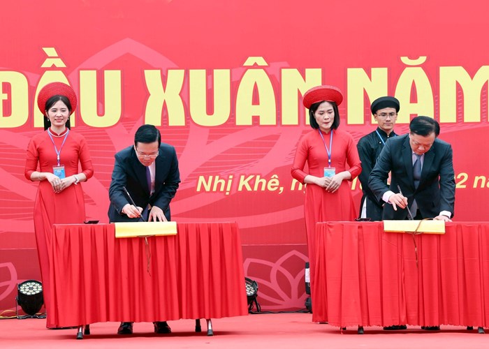 Chủ tịch nước Võ Văn Thưởng dự khai bút đầu Xuân tại Hà Nội - Anh 4