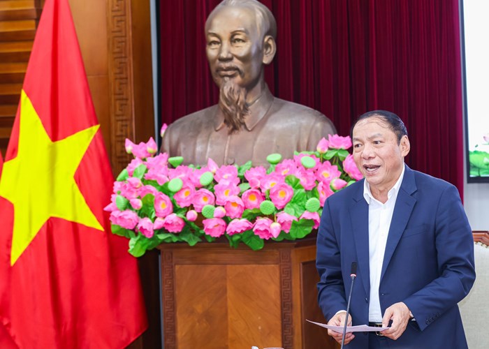 Bộ trưởng Bộ VHTTDL – Chủ tịch Uỷ ban Olympic Việt Nam Nguyễn Văn Hùng: Bám sát tinh thần Olympic để tăng tốc về đích trong năm 2024 - Anh 2