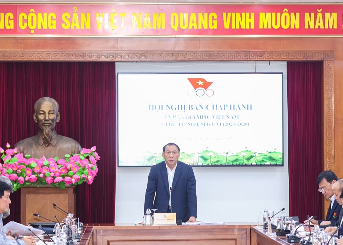 Bộ trưởng Bộ VHTTDL – Chủ tịch Uỷ ban Olympic Việt Nam Nguyễn Văn Hùng: Bám sát tinh thần Olympic để tăng tốc về đích trong năm 2024 - Anh 1