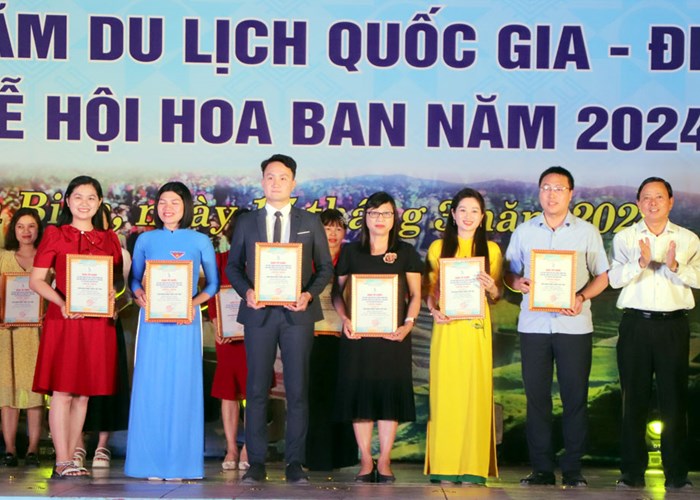 Quang ba ve dep van hoa con nguoi, vung dat Dien Bien - Tay Bac - Anh 7