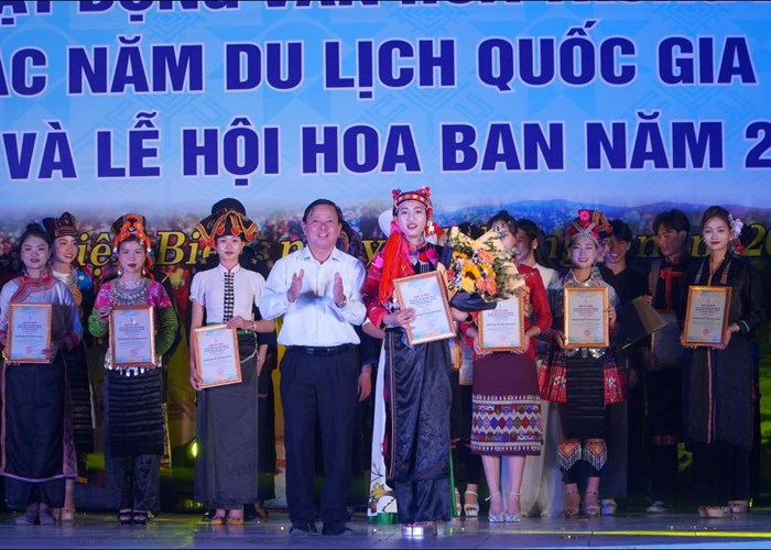 Quang ba ve dep van hoa con nguoi, vung dat Dien Bien - Tay Bac - Anh 4