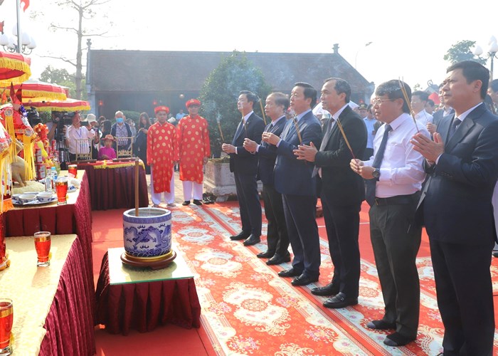 Phó Thủ tướng Trần Hồng Hà dự Lễ hội Văn Miếu tại Hà Tĩnh - Anh 2