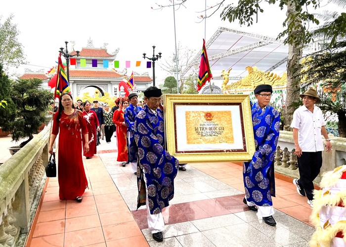 Hải Phòng đón nhận Bằng xếp hạng Di tích quốc gia Đền thờ Phạm Thượng Quận - Anh 2