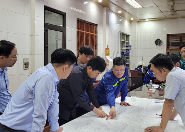 Khẩn trương khắc phục hậu quả, điều tra làm rõ nguyên nhân vụ tai nạn hầm lò tại Quảng Ninh - Anh 1