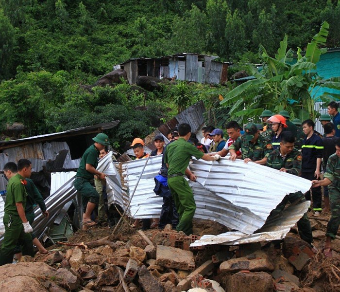 Liên quan đến vụ vỡ bờ bao hồ tại Nha Trang (Khánh Hoà): Phải xem xét trách nhiệm đơn vị cấp phép - Anh 1