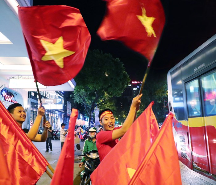 Philippines- Việt​​​​​​​ Nam: 1-2: Khó cản bước! - Anh 3