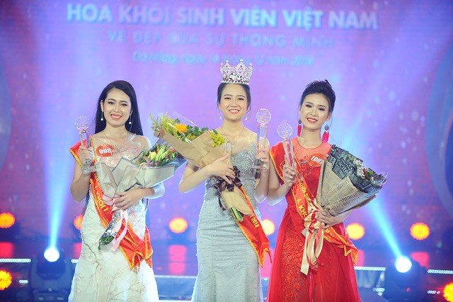 Nữ sinh ĐH Luật (TP Huế) đăng quang Hoa khôi Sinh viên Việt Nam 2018 - Anh 1