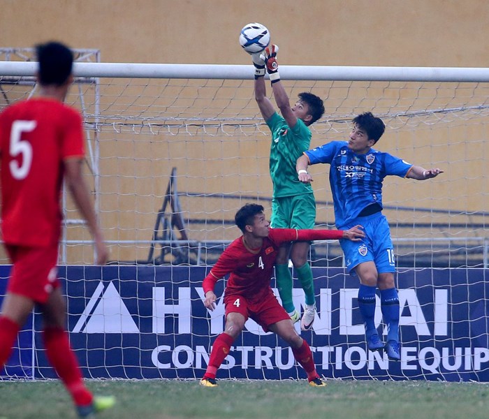 U22 Việt Nam hòa Ulsan Hyundai 0-0: Đáng khen tinh thần thi đấu của lứa hậu duệ Quang Hải - Anh 2