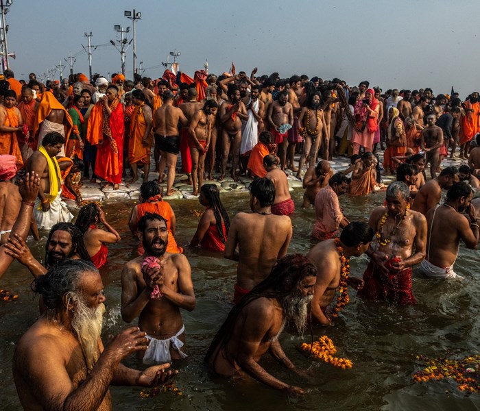 Ấn Độ: Lễ hội Kumbh Mela gây nhiều tranh cãi - Anh 2
