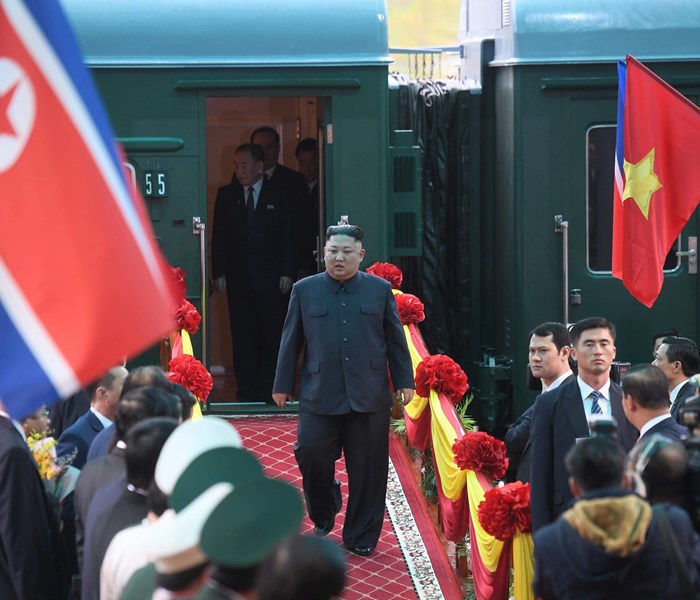 Chủ tịch Triều Tiên đến Việt Nam trên đoàn tàu bọc thép - Anh 4