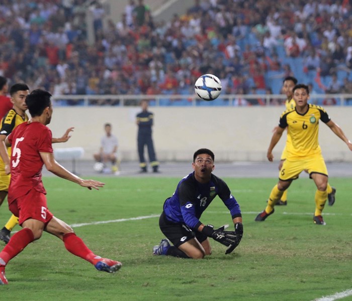 Thắng Brunei 6-0, khởi đầu thuận lợi cho tuyển Việt Nam - Anh 3