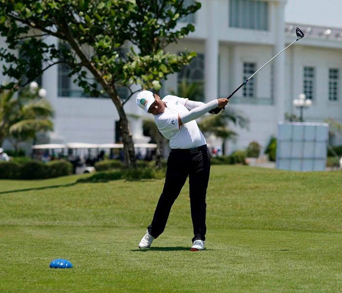 Bảo Long xuất sắc dẫn đầu Giải FLC Hà Nội junior golf tour - Anh 2