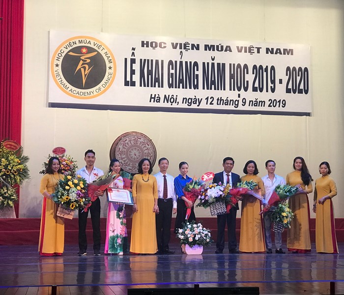 Học viện Múa Việt Nam khai giảng năm học mới - Anh 2