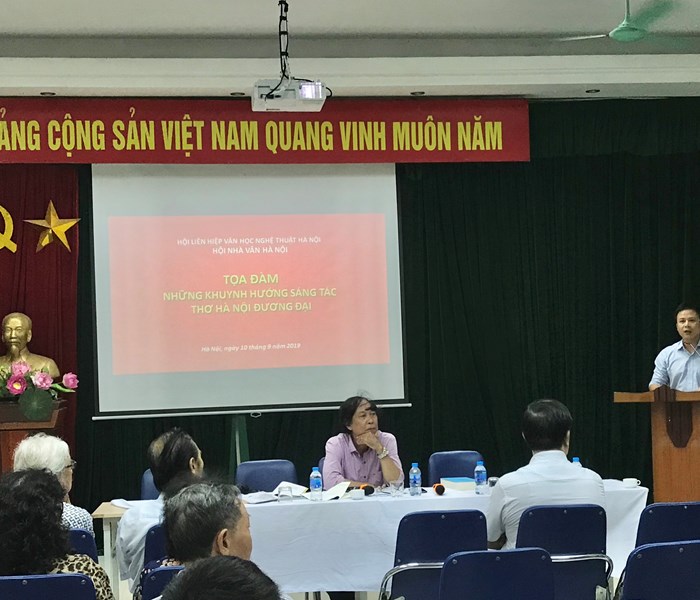 Phát triển thơ đương đại Việt Nam: Làm sao để tránh tình trạng được mùa nhưng thiếu chất? - Anh 1