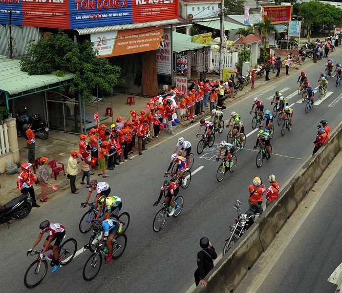 Chặng 11 giải xe đạp Cúp Truyền hình TP.HCM: Nguyễn Thành Tâm về nhất chặng - Anh 2