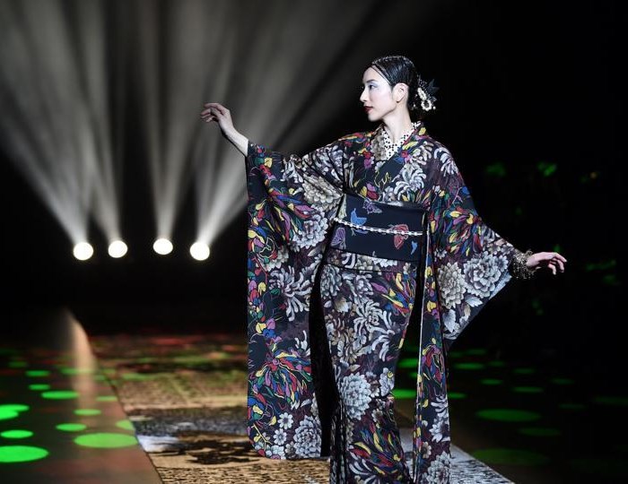 Nhật Bản: Vực dậy đế chế Kimono - Anh 1