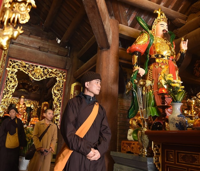 Mừng lễ Phật đản 2018, Sun World Fansipan Legend tặng vé cáp treo tới quý Tăng Ni cả nước - Anh 4