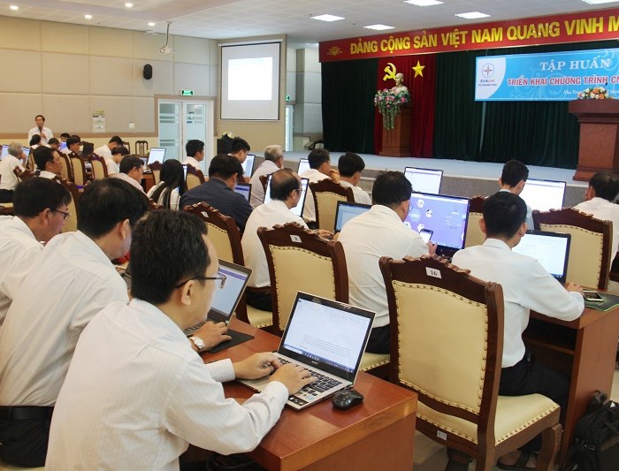 PC Khánh Hòa: Tổ chức lớp tập huấn triển khai chương trình CMIS 3.0 - Anh 2