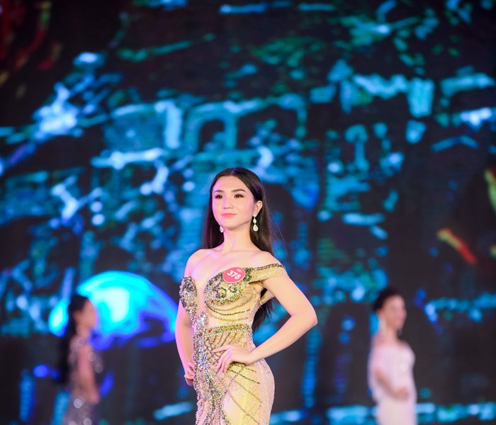 Lộ diện 25 người đẹp phía Bắc vào Chung kết Hoa hậu Việt Nam 2018 - Anh 18
