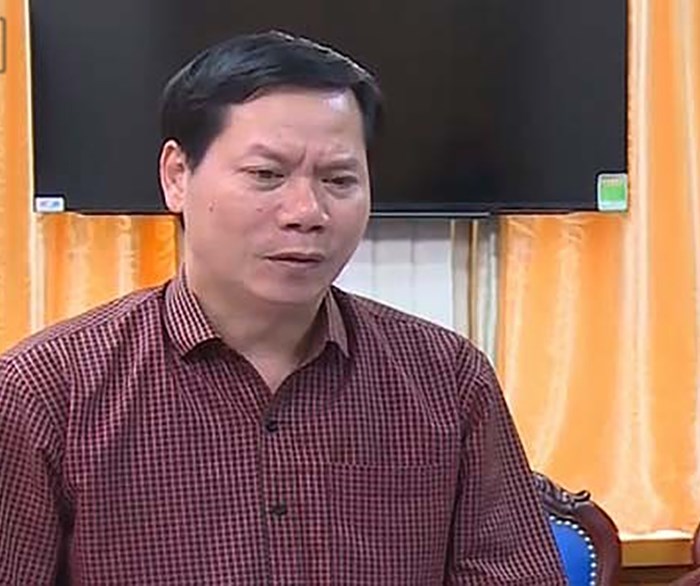 Khởi tố bị can về tội thiếu trách nhiệm gây hậu quả nghiêm trọng đối với nguyên giám đốc Bệnh viện Đa khoa tỉnh Hòa Bình Trương Quý Dương - Anh 1