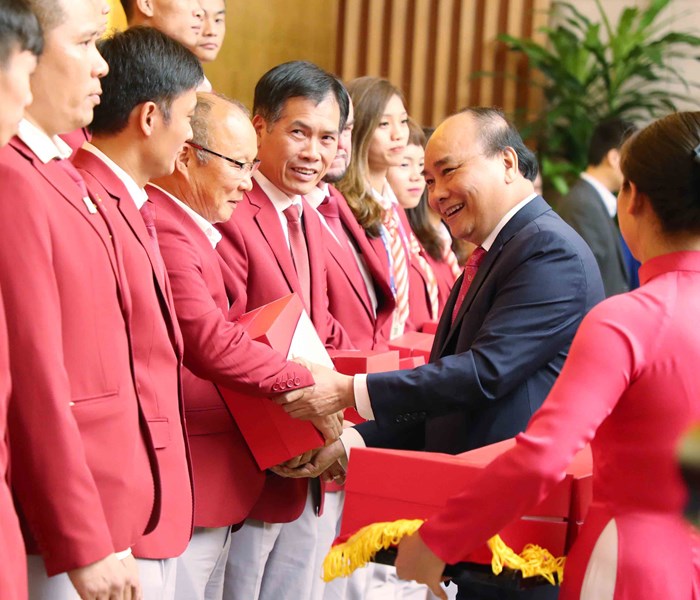 Thủ tướng Chính phủ Nguyễn Xuân Phúc biểu dương thành tích của đoàn TTVN - Anh 2