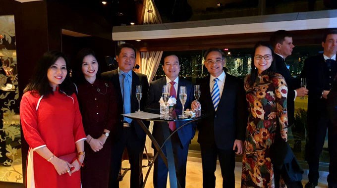 Việt Nam đoạt giải Điểm đến du lịch hàng đầu châu Á - Anh 4