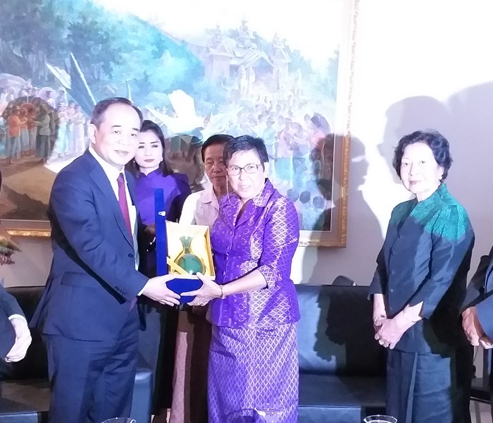 Bộ VHTTDL Việt Nam làm việc với Bộ Văn hóa và Nghệ thuật Campuchia: Văn hóa là cầu nối quan trọng của người dân hai nước - Anh 2
