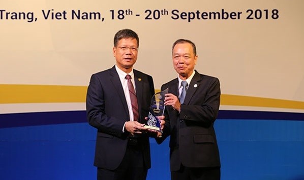 BHXH Việt Nam vinh dự nhận giải thưởng về CNTT - Anh 1