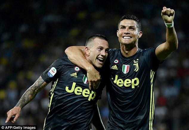 Ronaldo tiếp tục giúp Juventus đứng đầu bảng A - Anh 1