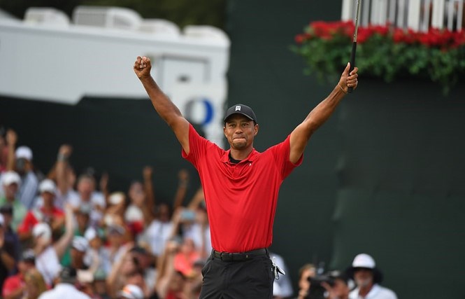“Siêu hổ” Tiger Woods “giũ bùn đứng lên” sau 5 năm sống trong địa ngục - Anh 1