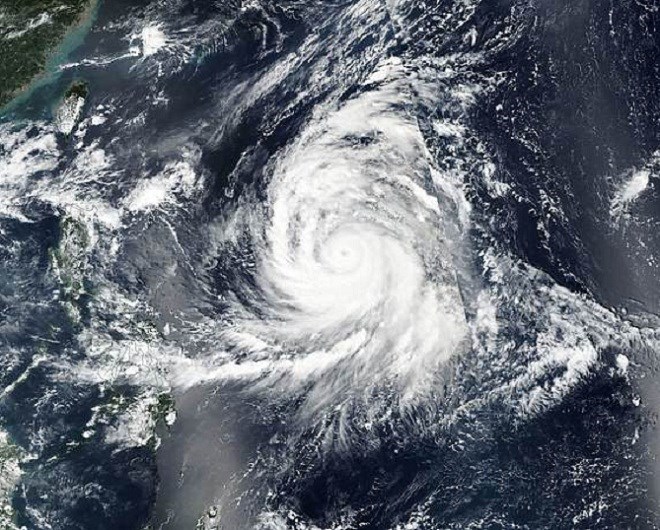 Thêm siêu bão sức gió 240 km/giờ hướng về Nhật Bản, Đài Loan - Anh 1